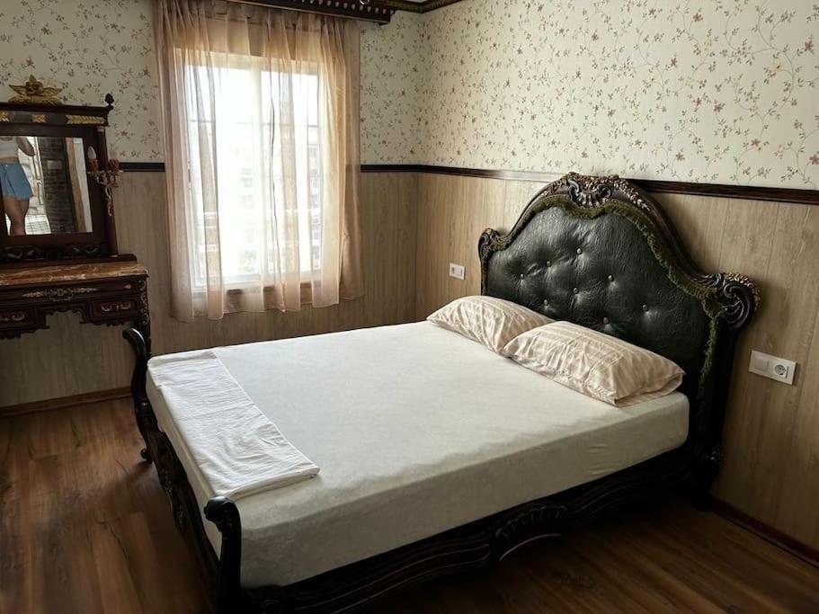 Apartment Luxury Art